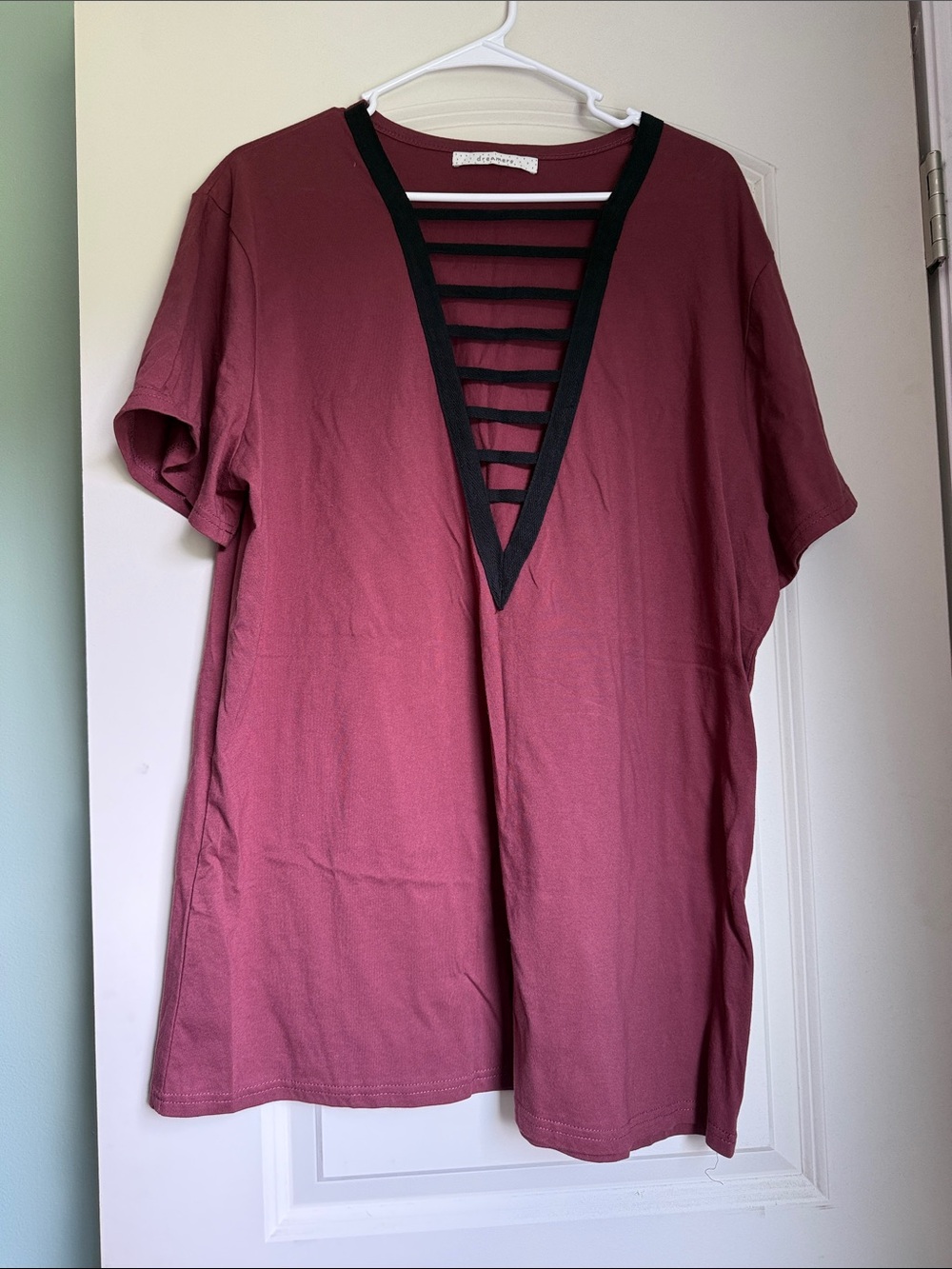 Women's Burgundy Ladder-Front V-Neck Tshirt Dress